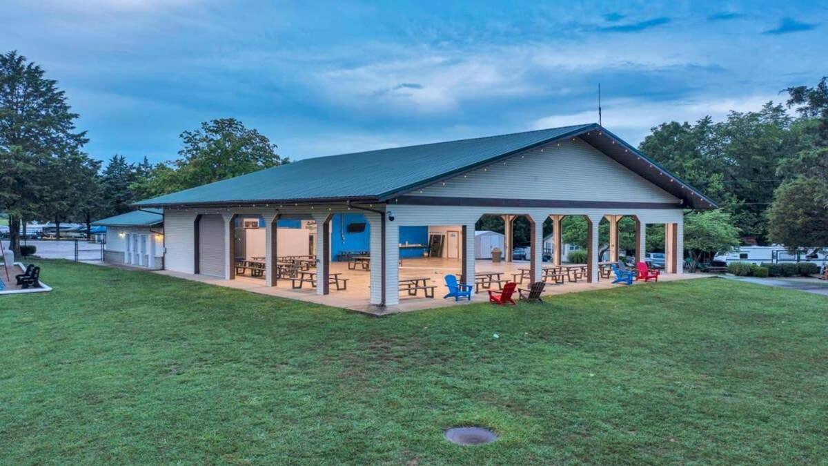Rustic Cabin With Pool Access Bloomington Exterior foto